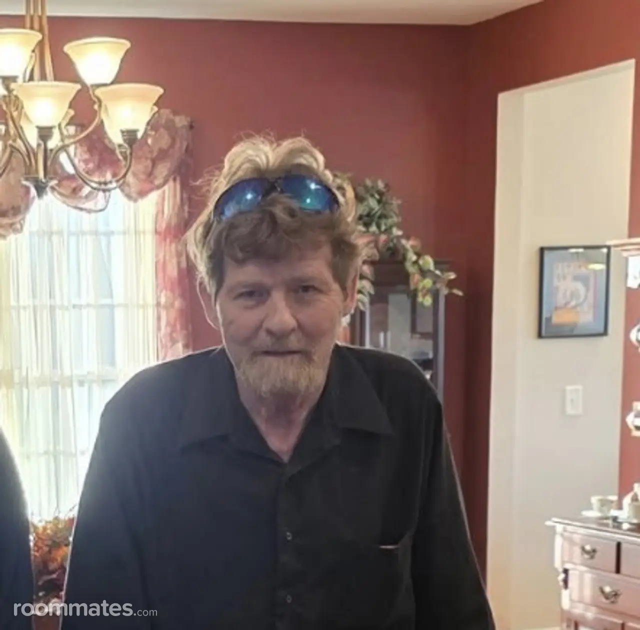 Profile photo 1 of 1