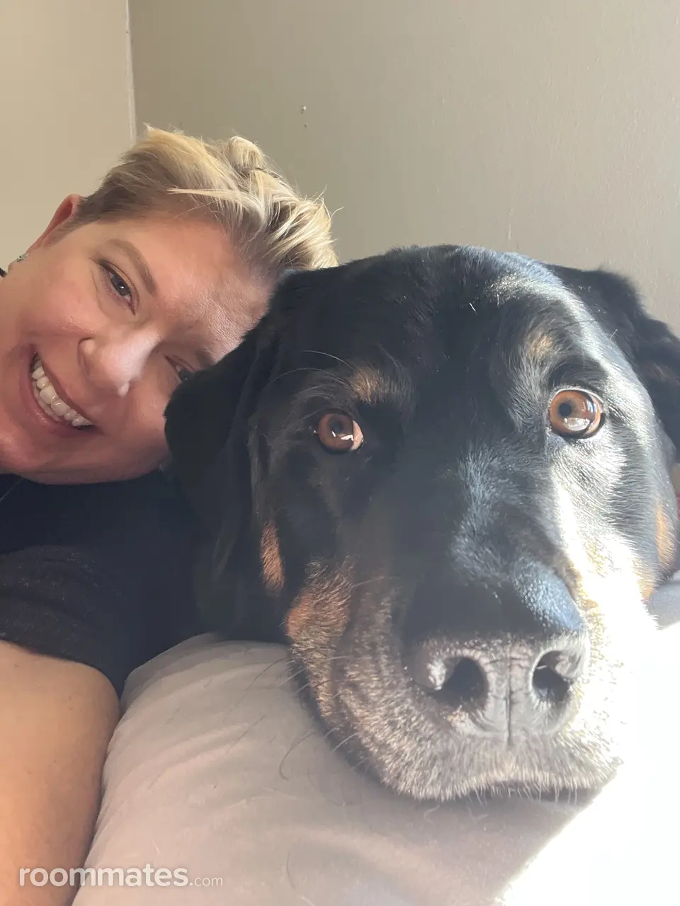 Profile photo 3 of 10