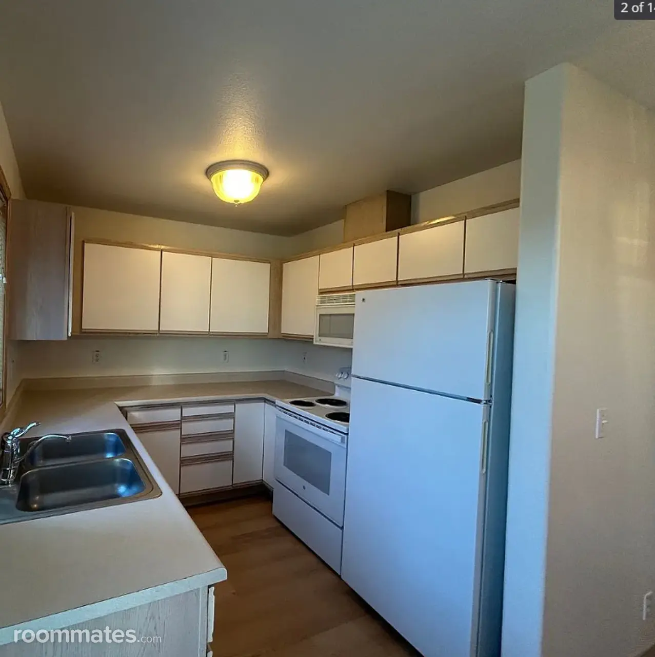 Profile photo 6 of 9