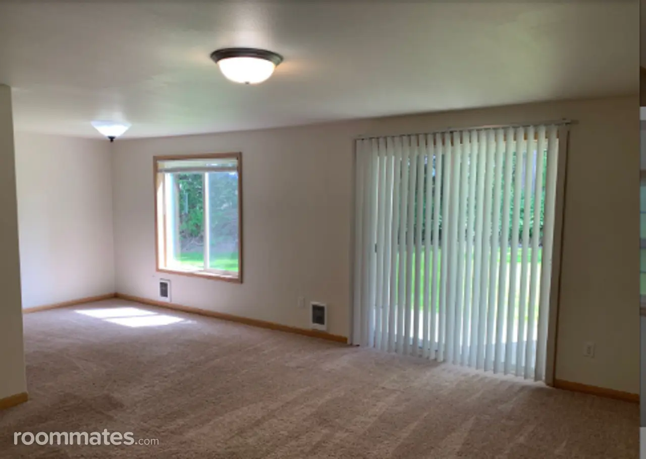 Profile photo 4 of 9