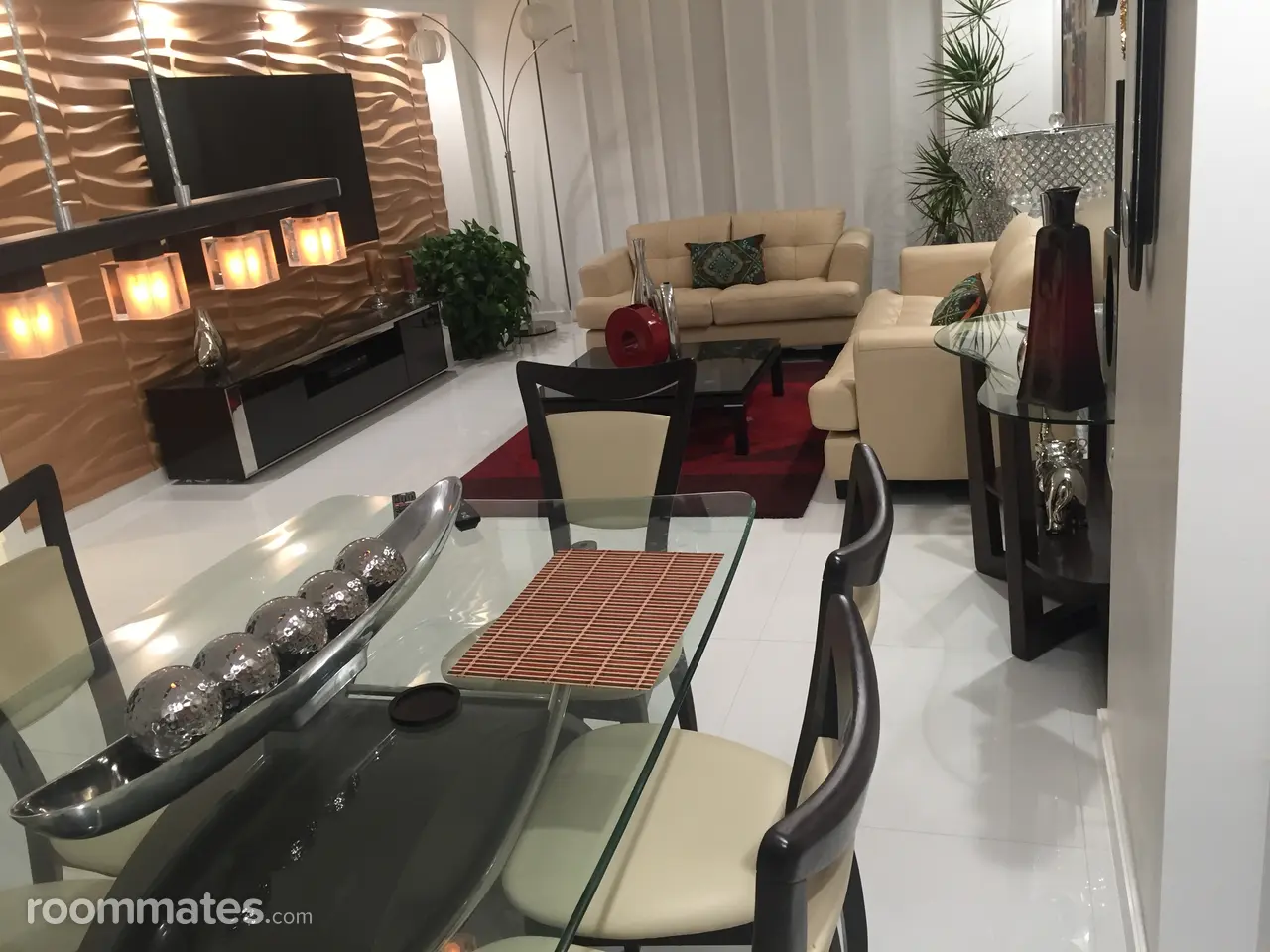 Profile photo 15 of 18