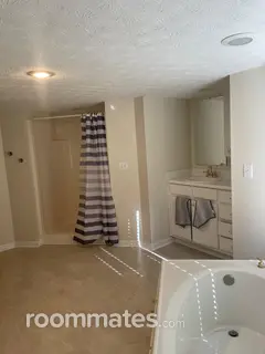 Room for rent in Lawrenceville, GA $1100, house