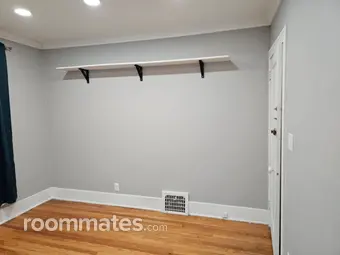 Room for rent in Wheaton, IL $900, house