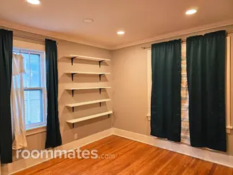 Room for rent in Wheaton, IL $900, house