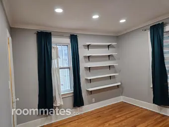 Room for rent in Wheaton, IL $900, house
