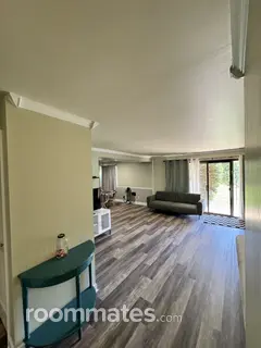 Room for rent in Montgomery Village, MD $1000, condo