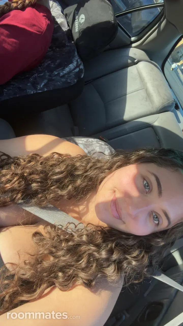 Profile photo 5 of 5