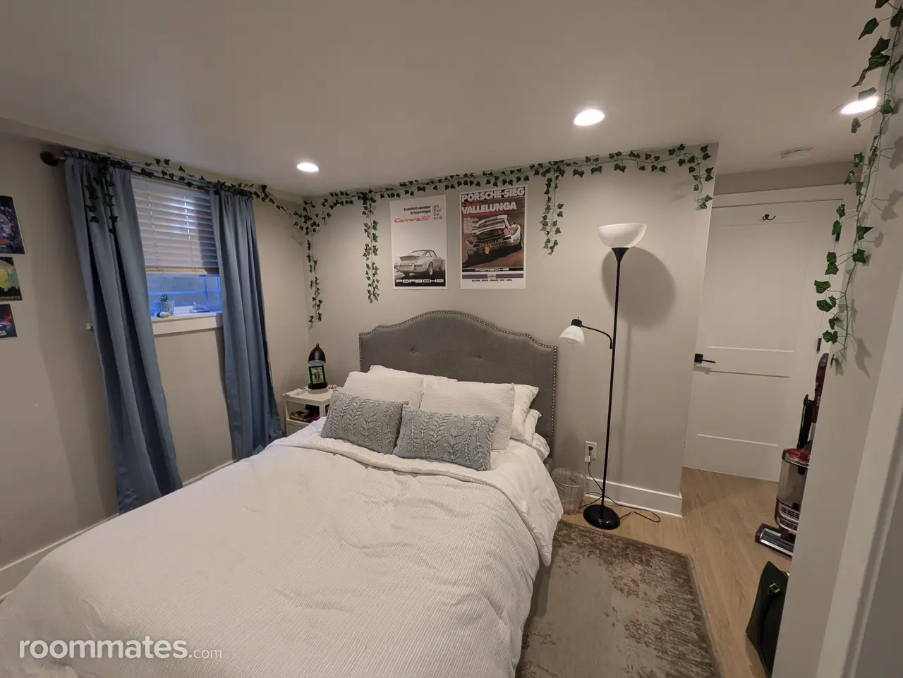 Profile photo 2 of 10