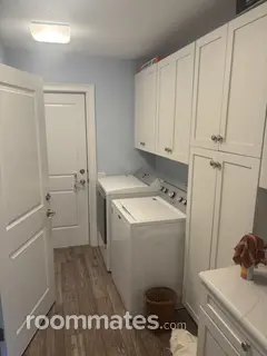 Room for rent in Mount Dora, FL $1300, house