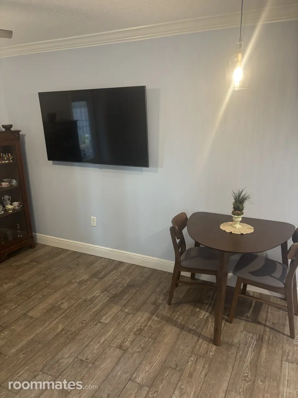 Profile photo 7 of 9