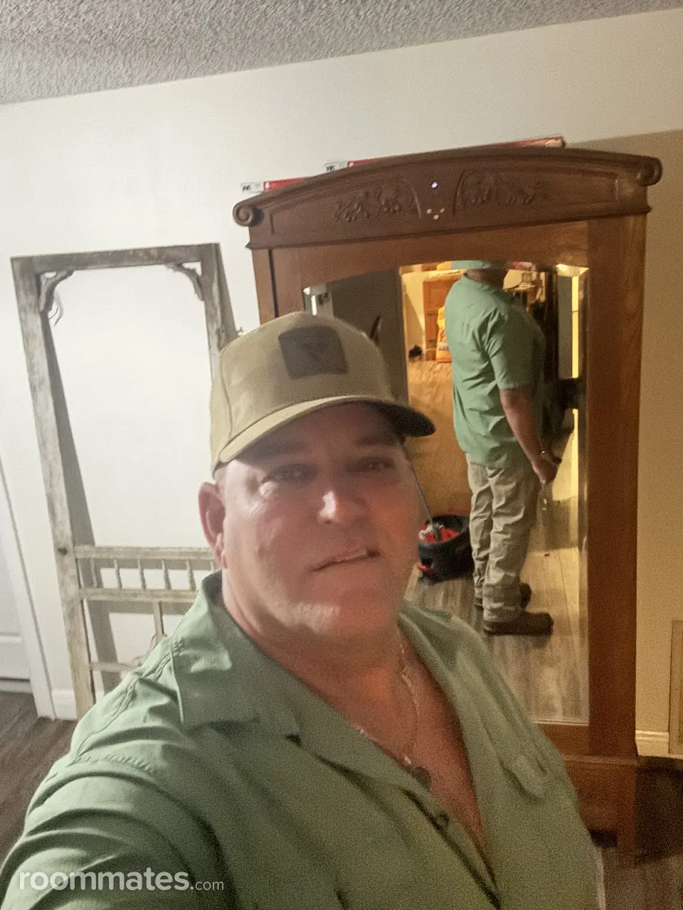 Profile photo 9 of 9