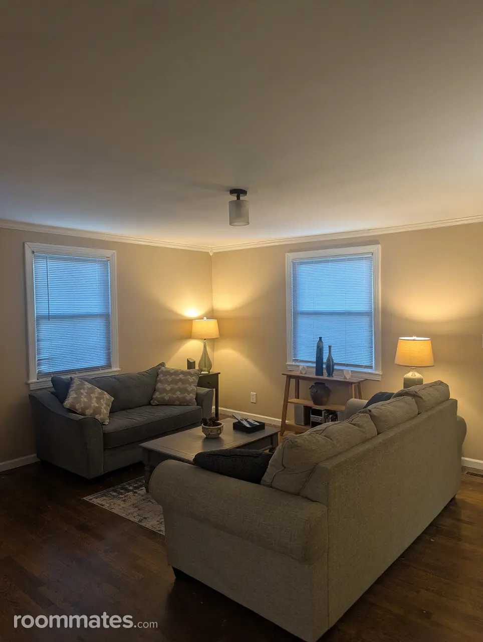 Profile photo 3 of 10