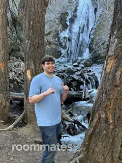 Roommate looking Sparks, NV, $1000