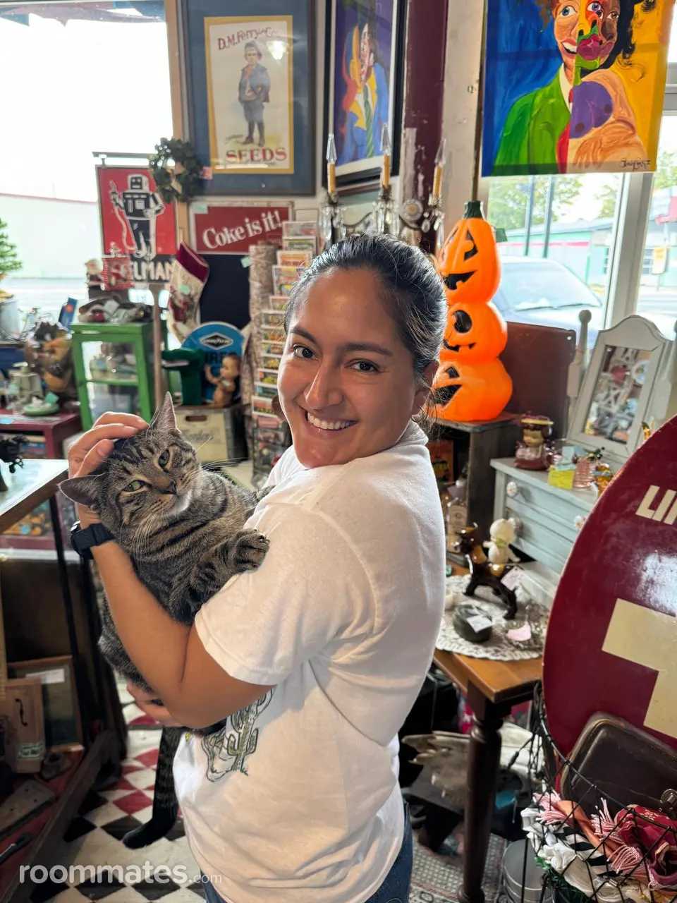 Profile photo 12 of 15