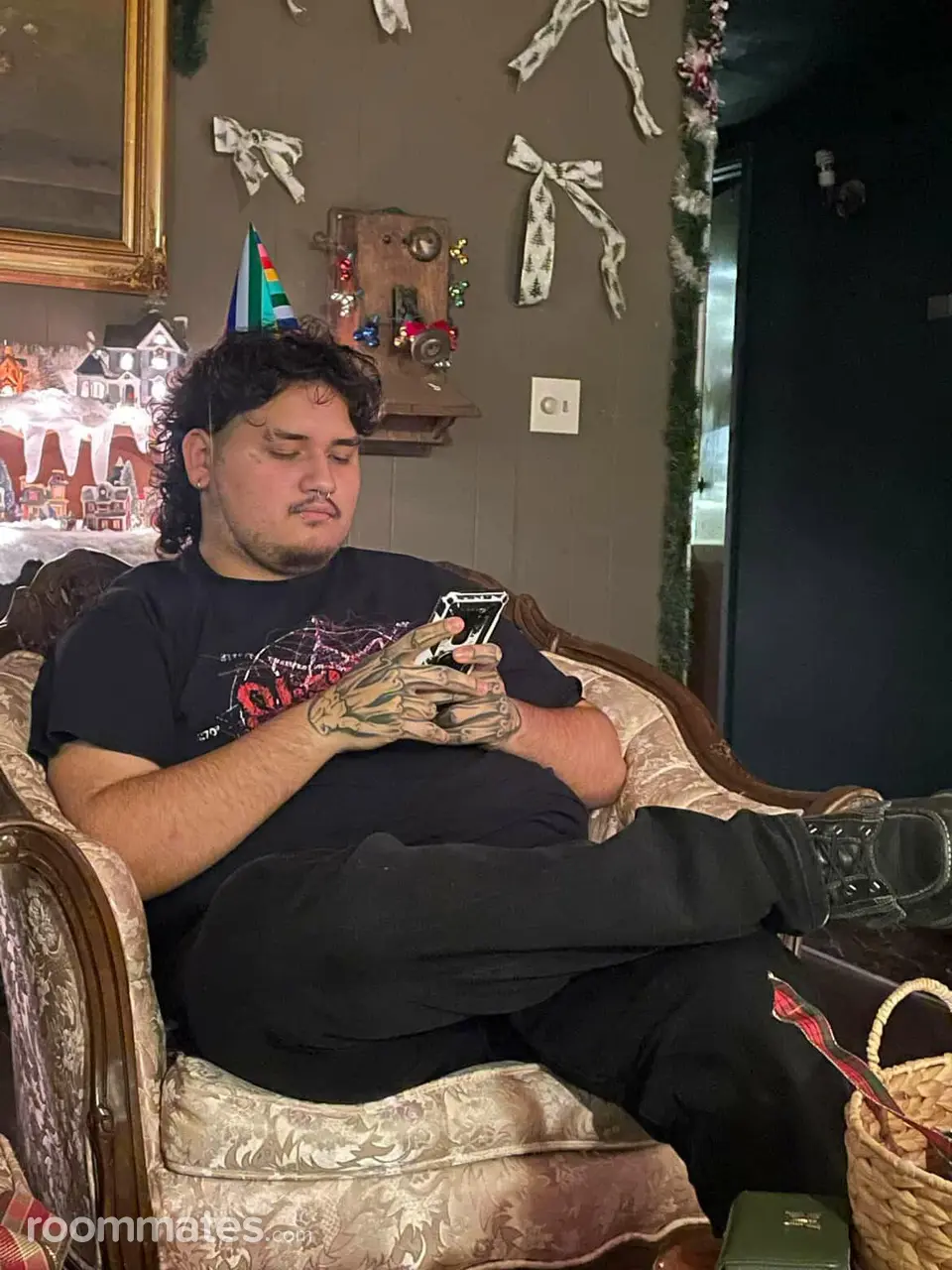 Profile photo 2 of 3