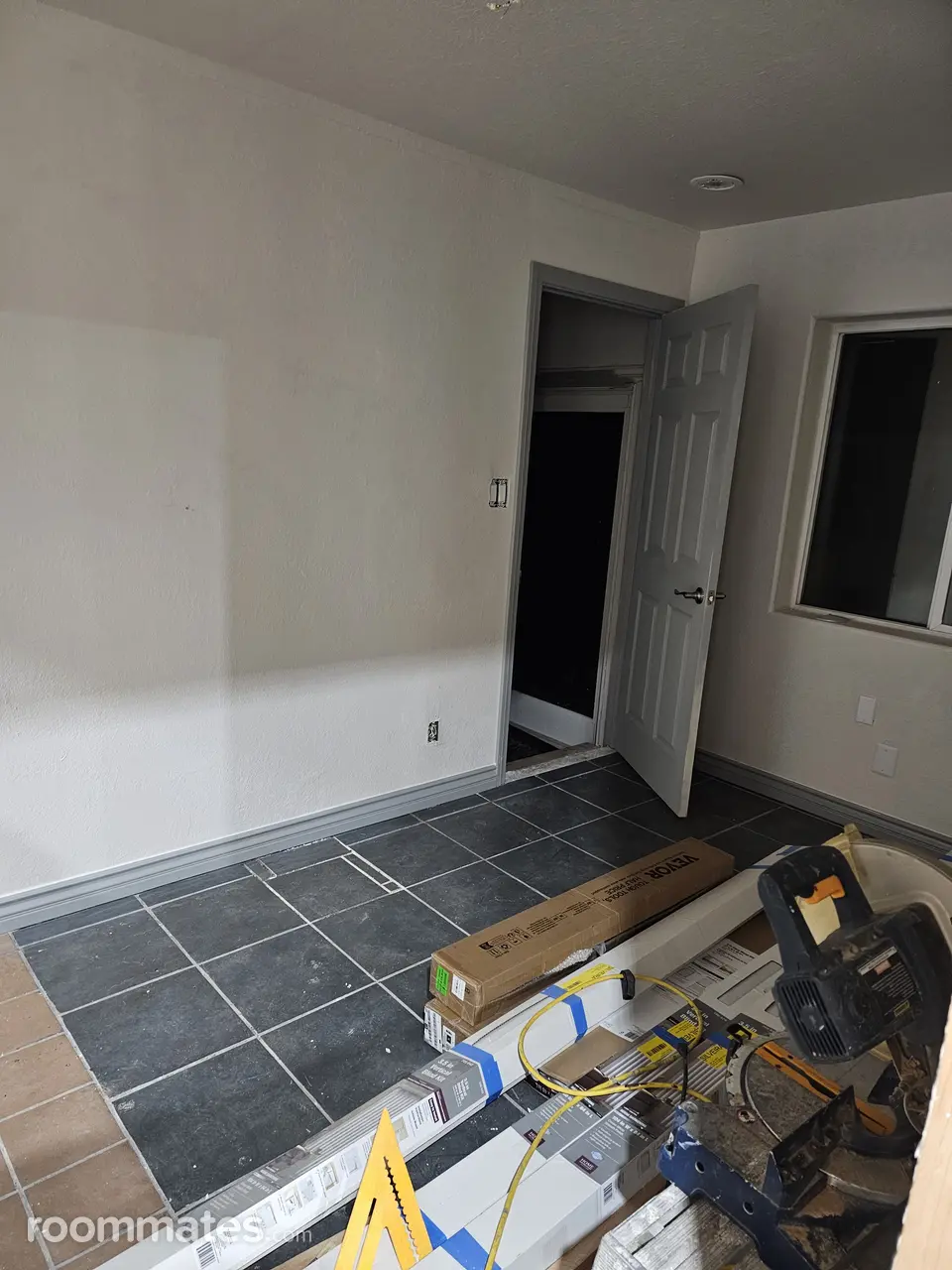 Profile photo 3 of 20