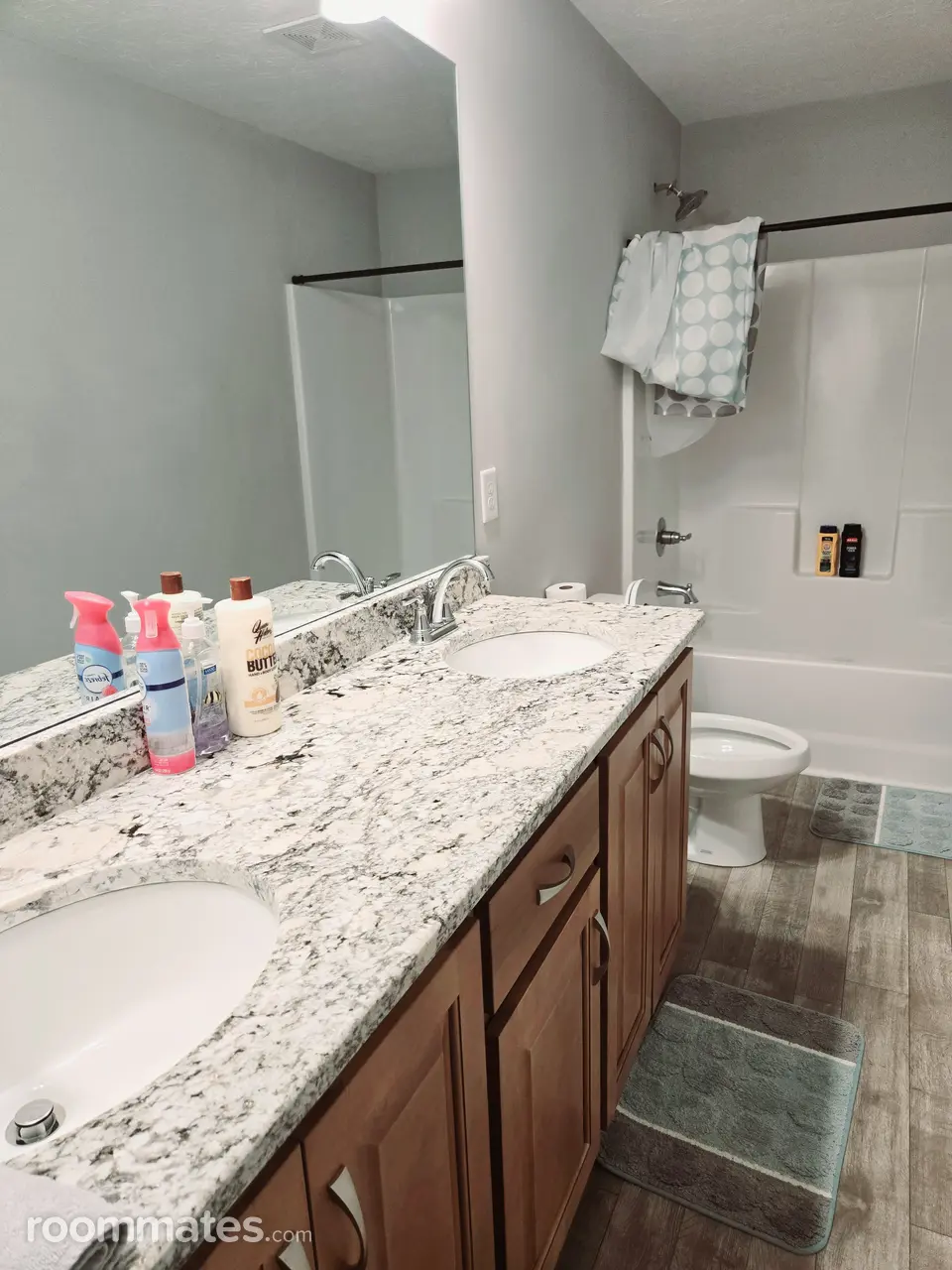 Profile photo 2 of 11