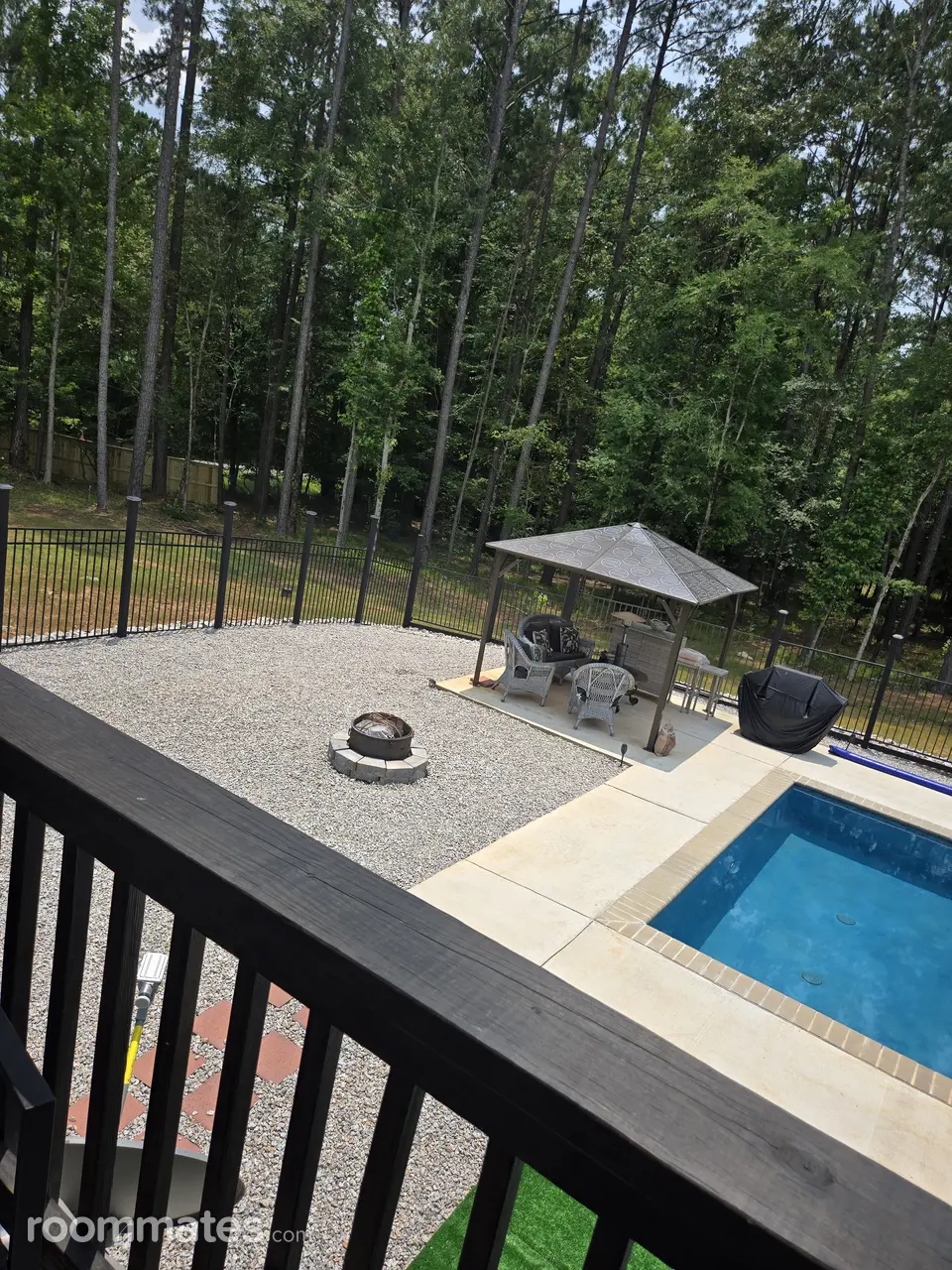 Profile photo 8 of 11