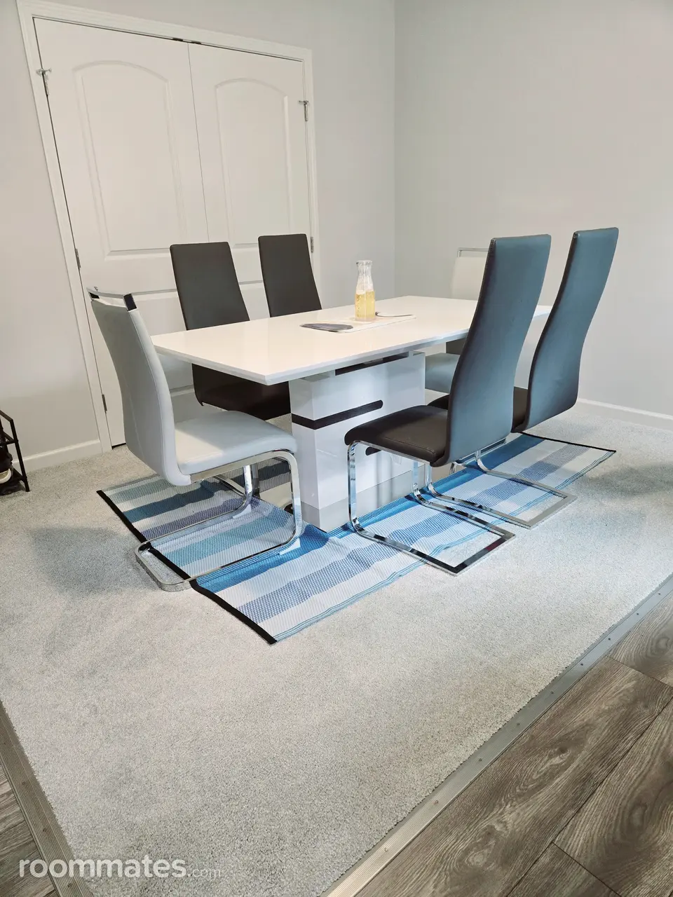 Profile photo 6 of 11