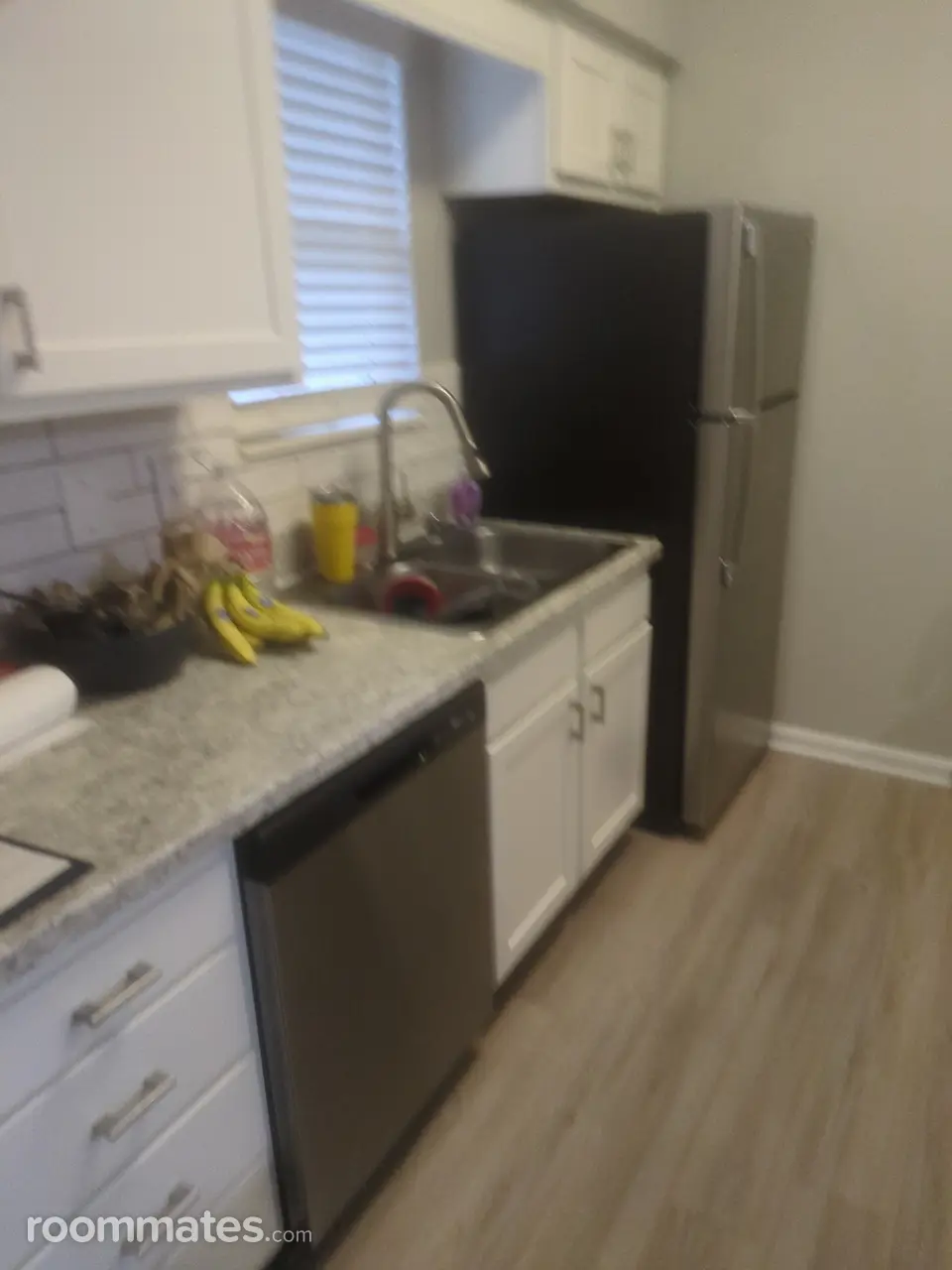 Profile photo 1 of 6