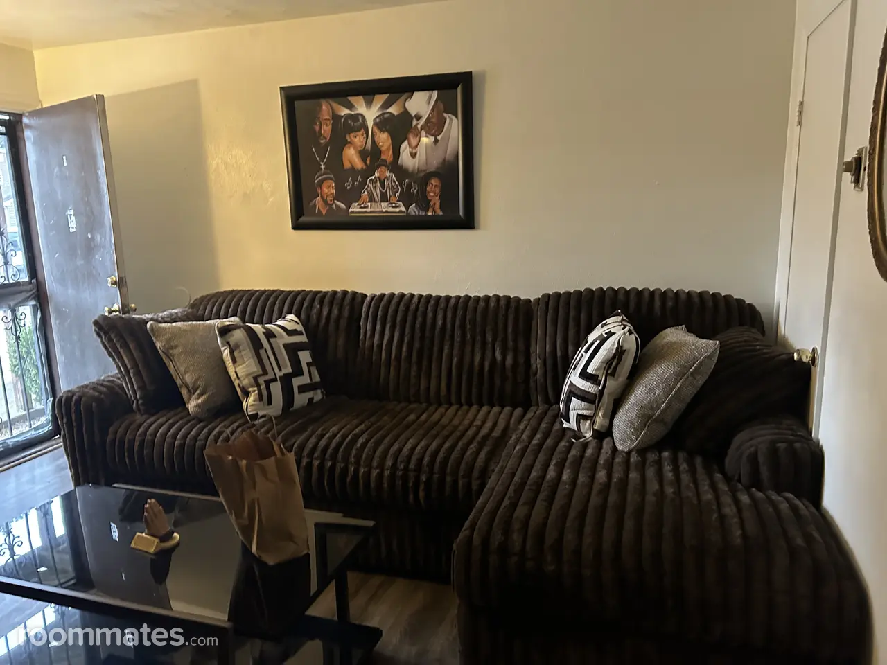 Profile photo 7 of 11