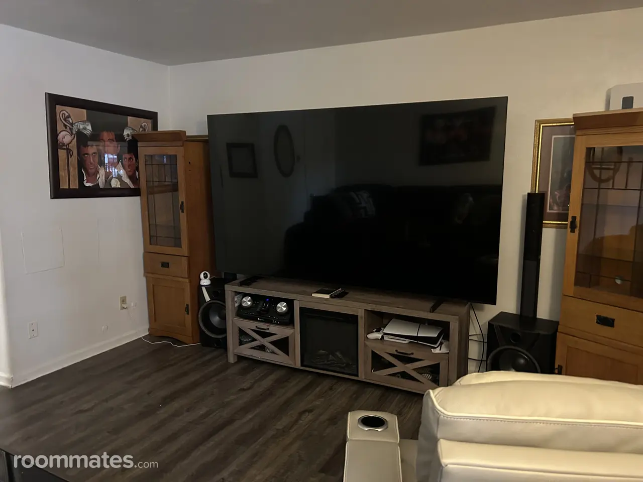 Profile photo 4 of 11