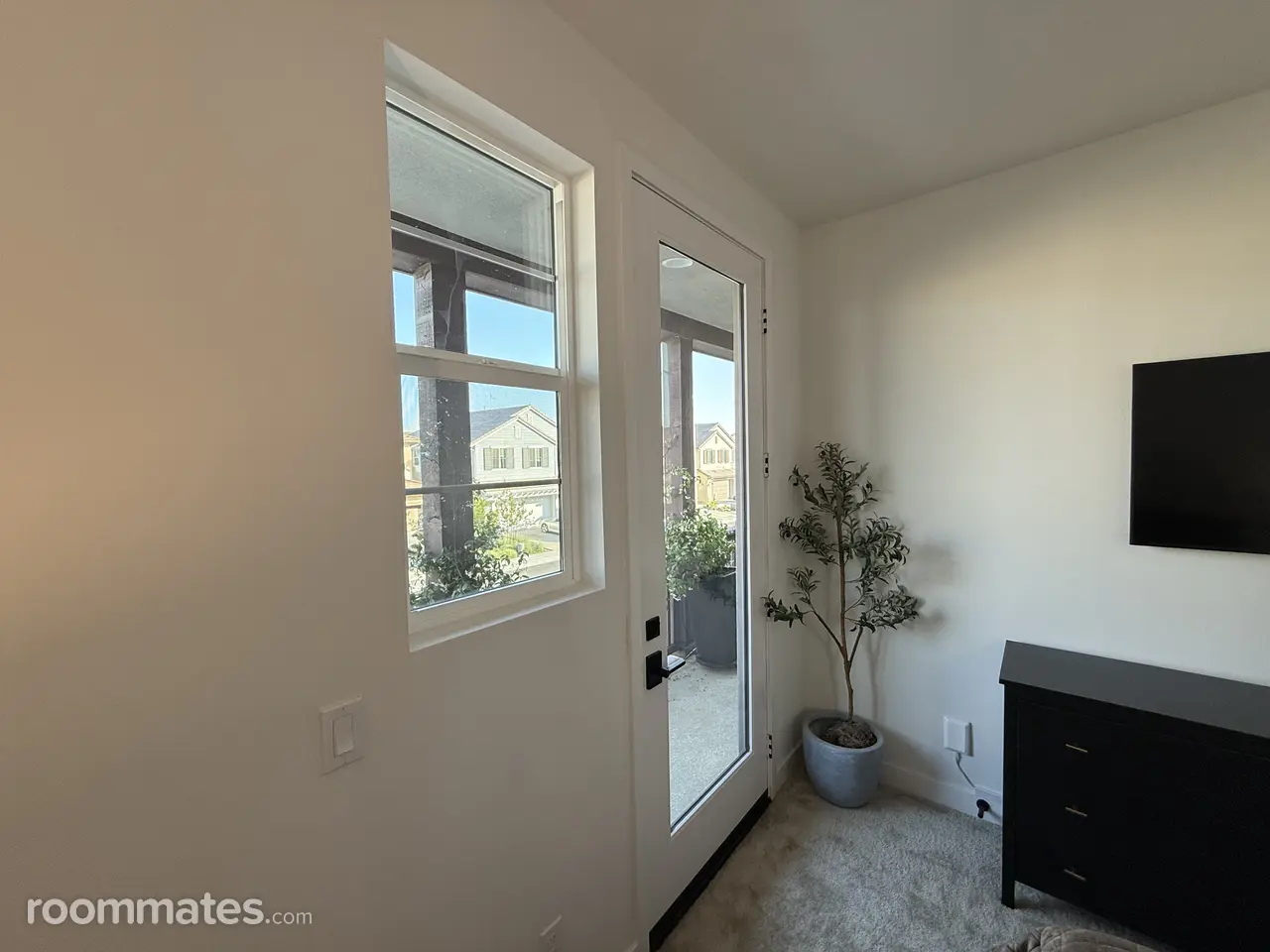 Profile photo 8 of 11