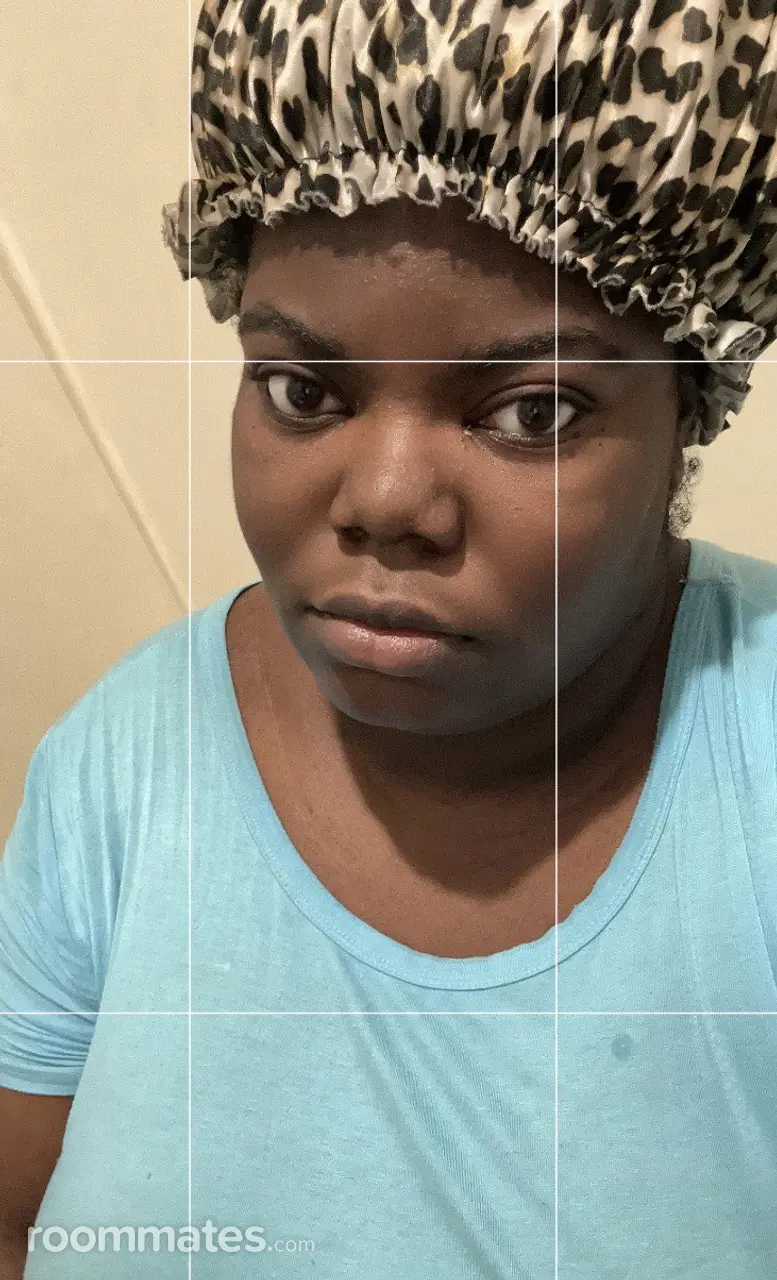 Profile photo 4 of 4