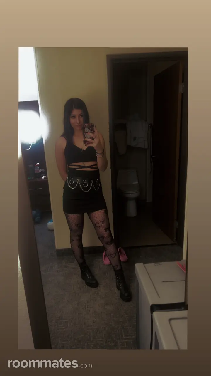 Profile photo 4 of 11