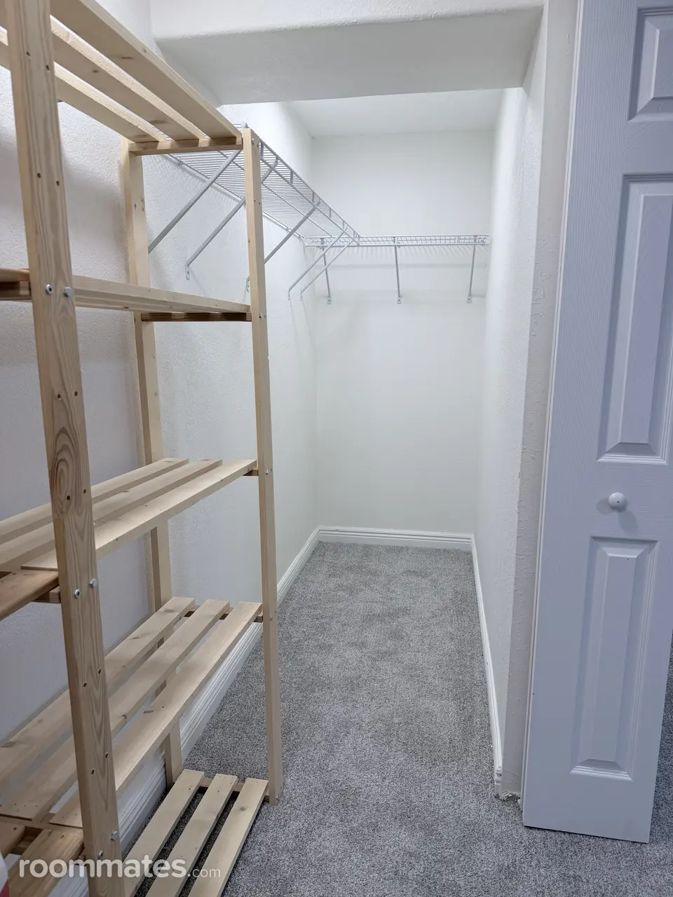 Profile photo 3 of 7