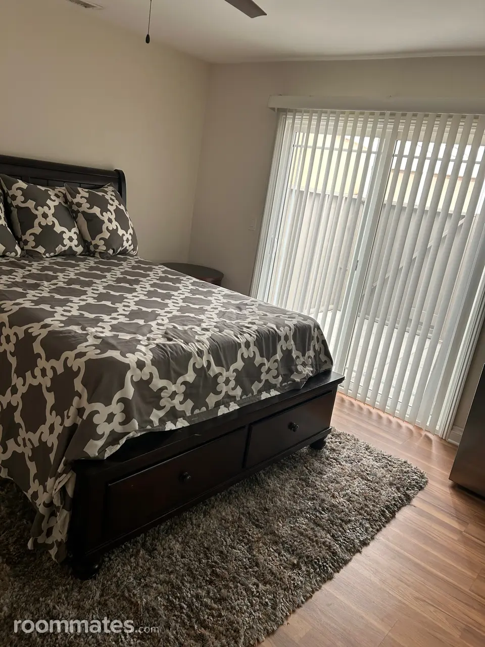 Profile photo 8 of 9