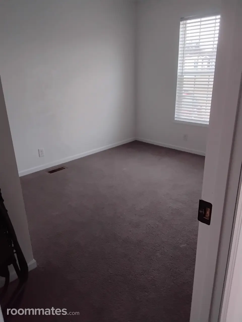 Profile photo 3 of 18