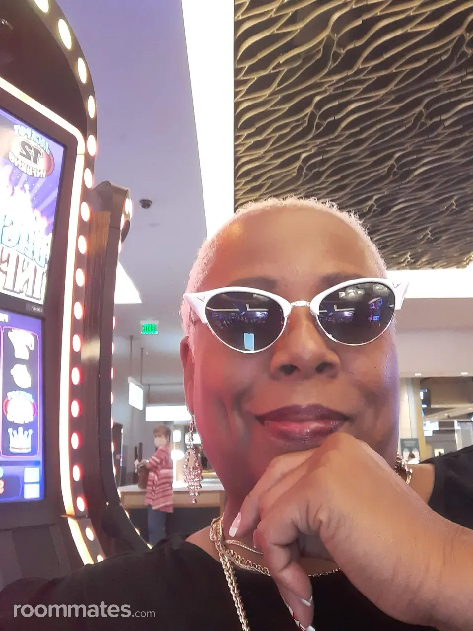 Profile photo 10 of 18