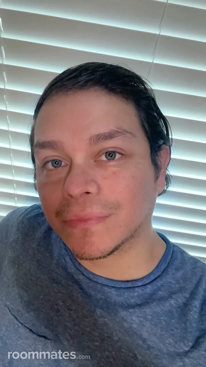 Profile photo 9 of 9