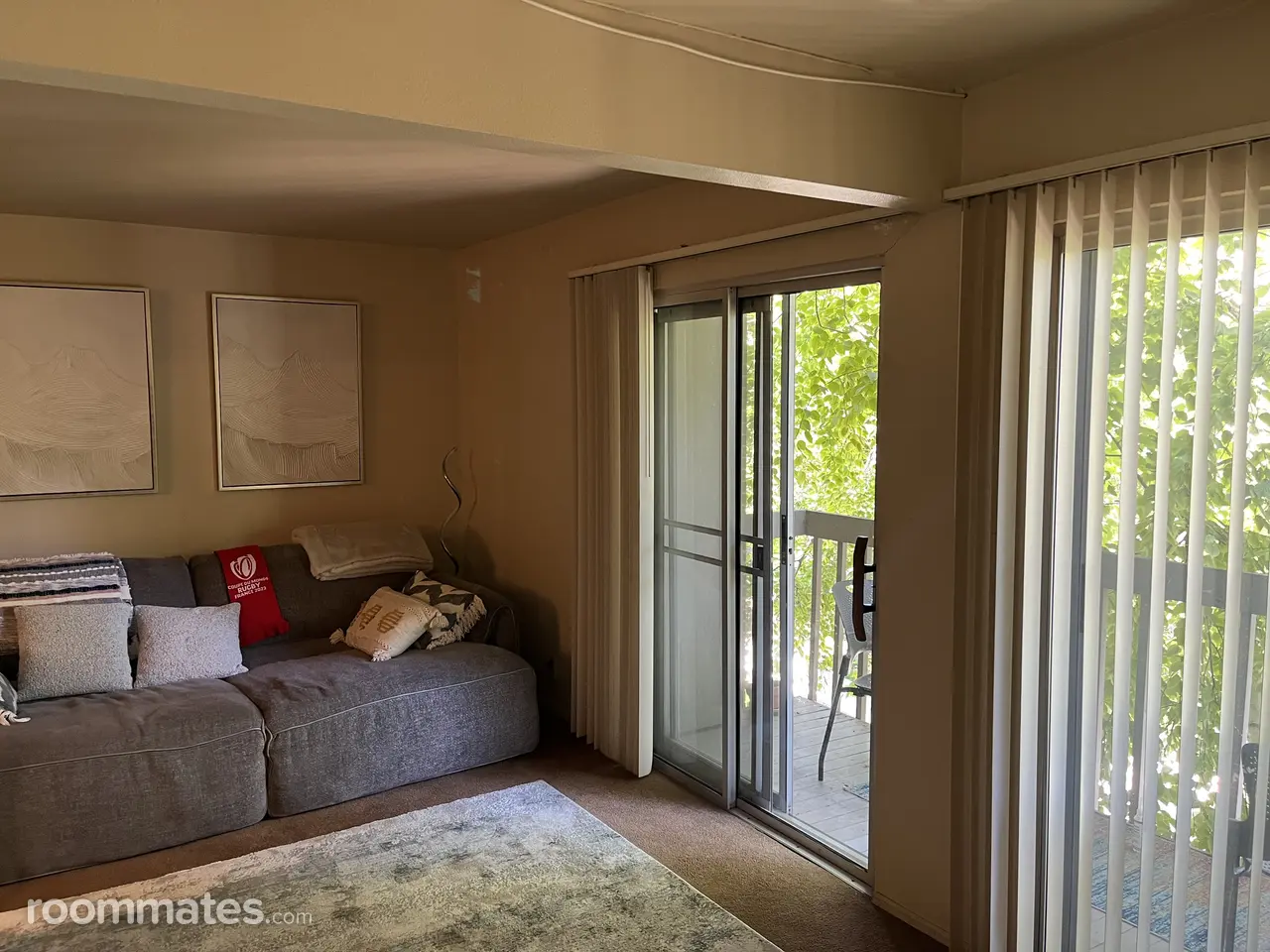 Profile photo 3 of 10