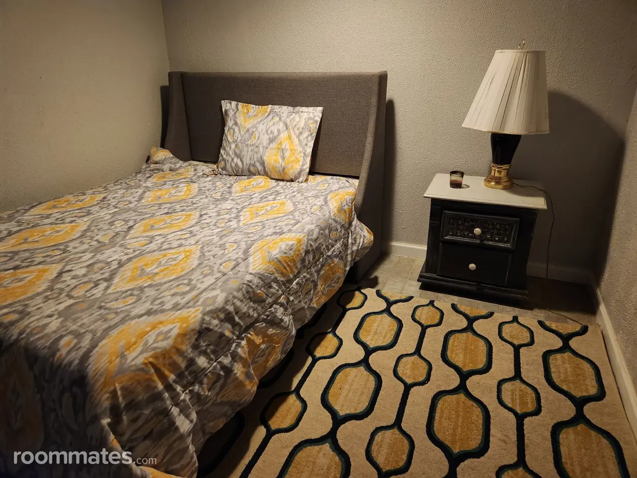 Profile photo 9 of 21