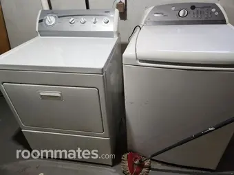 Room for rent in Detroit, MI $750, house