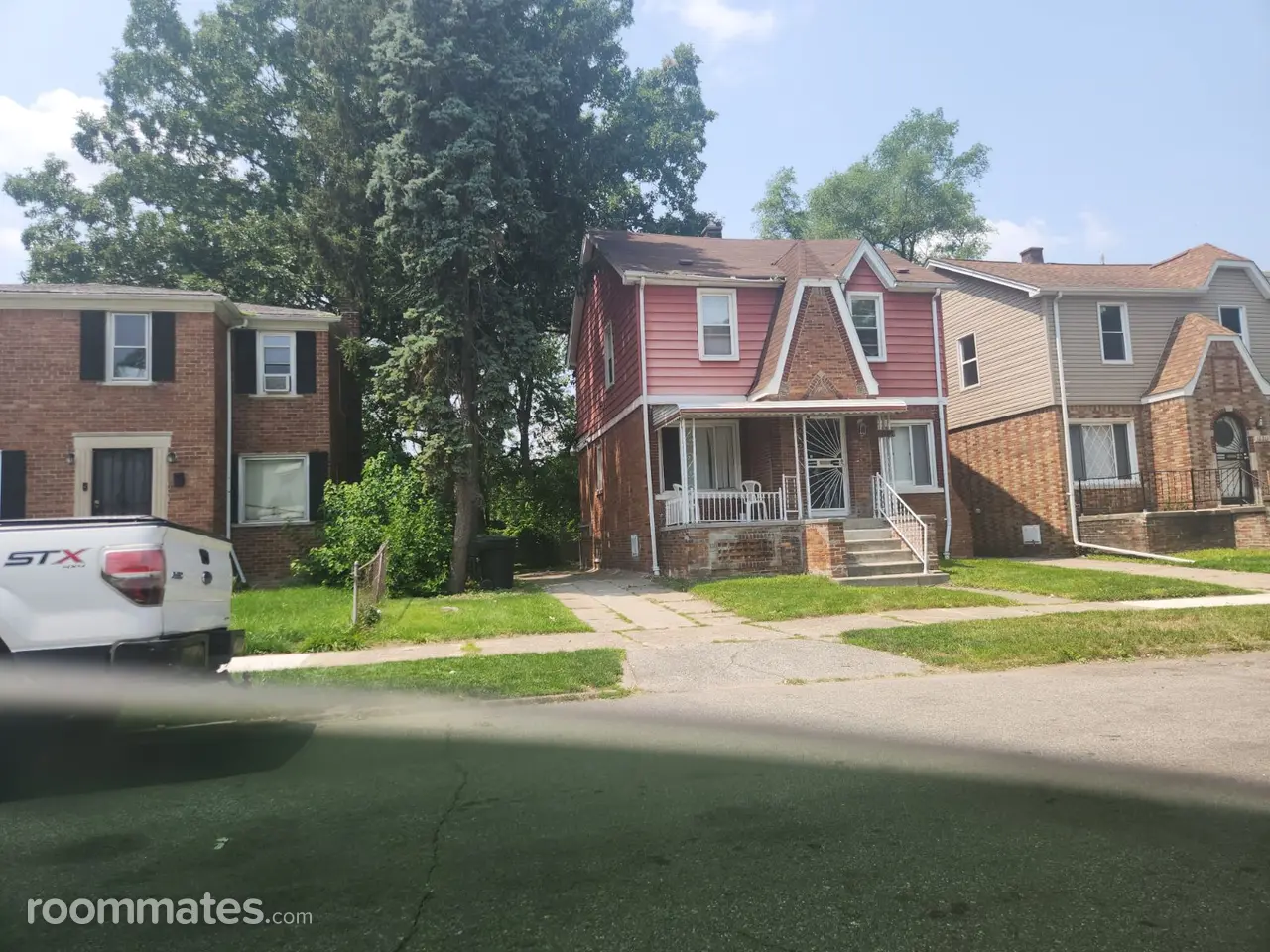 Profile photo 21 of 21