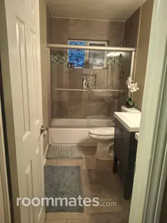 Room for rent in Charlotte, NC $1750, house