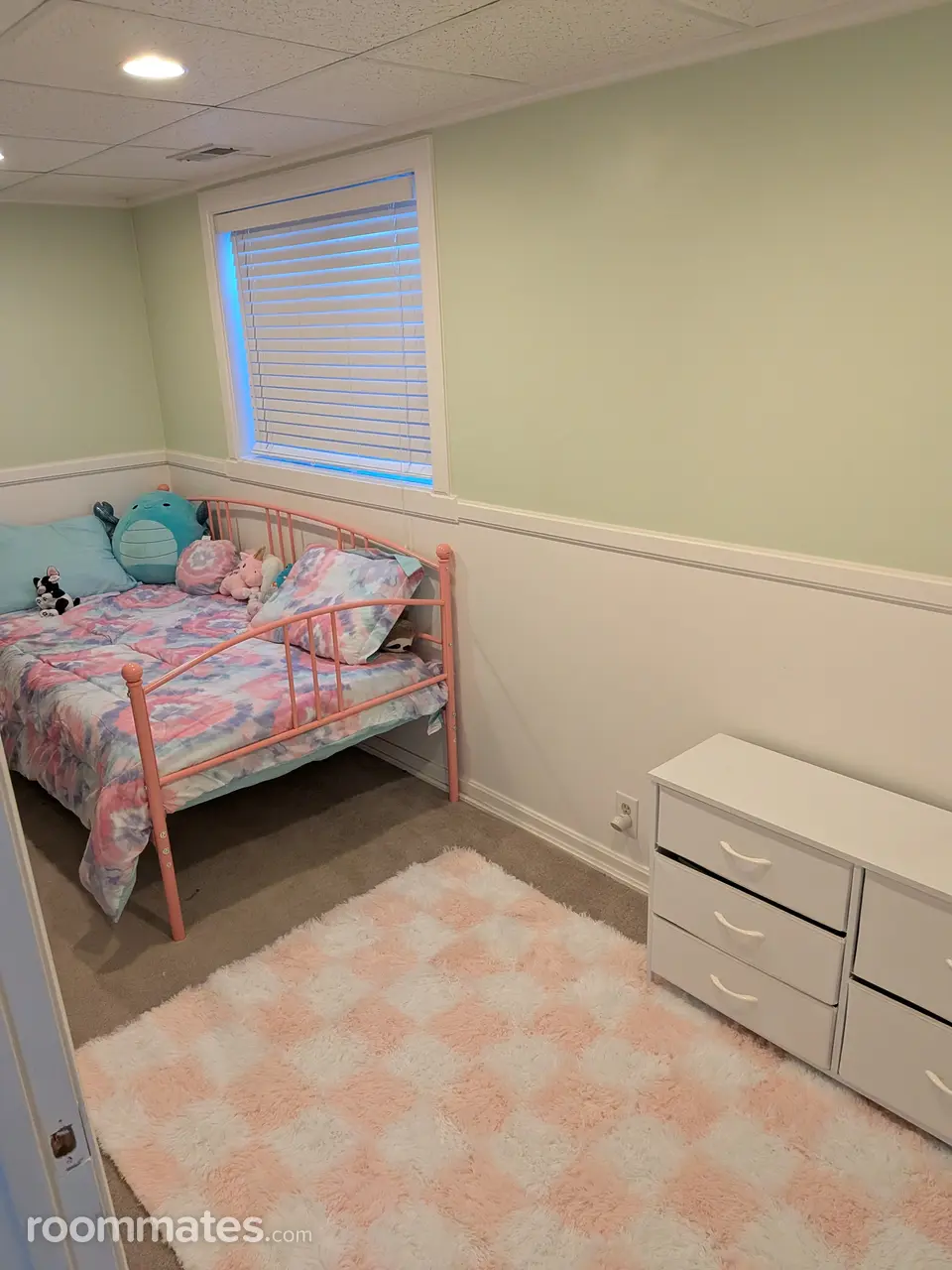 Profile photo 6 of 10