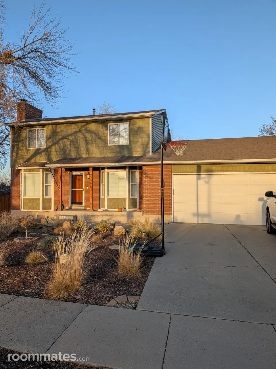 Profile photo 9 of 10