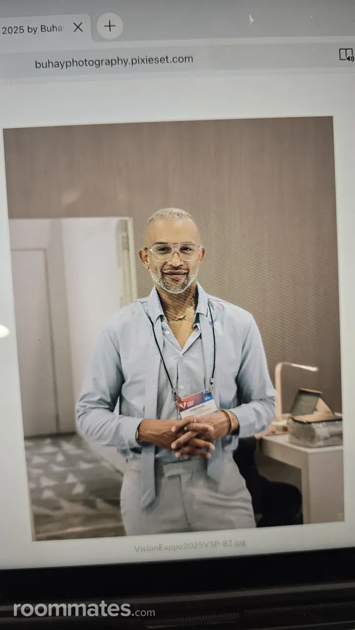 Profile photo 2 of 3