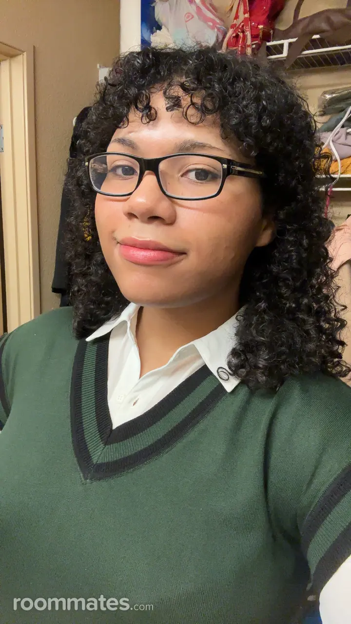 Profile photo 7 of 8