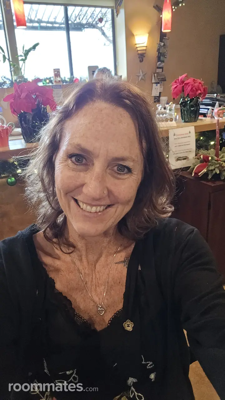 Profile photo 5 of 5