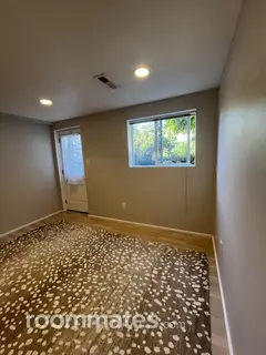 Room for rent in Shoreline WA $1050, house