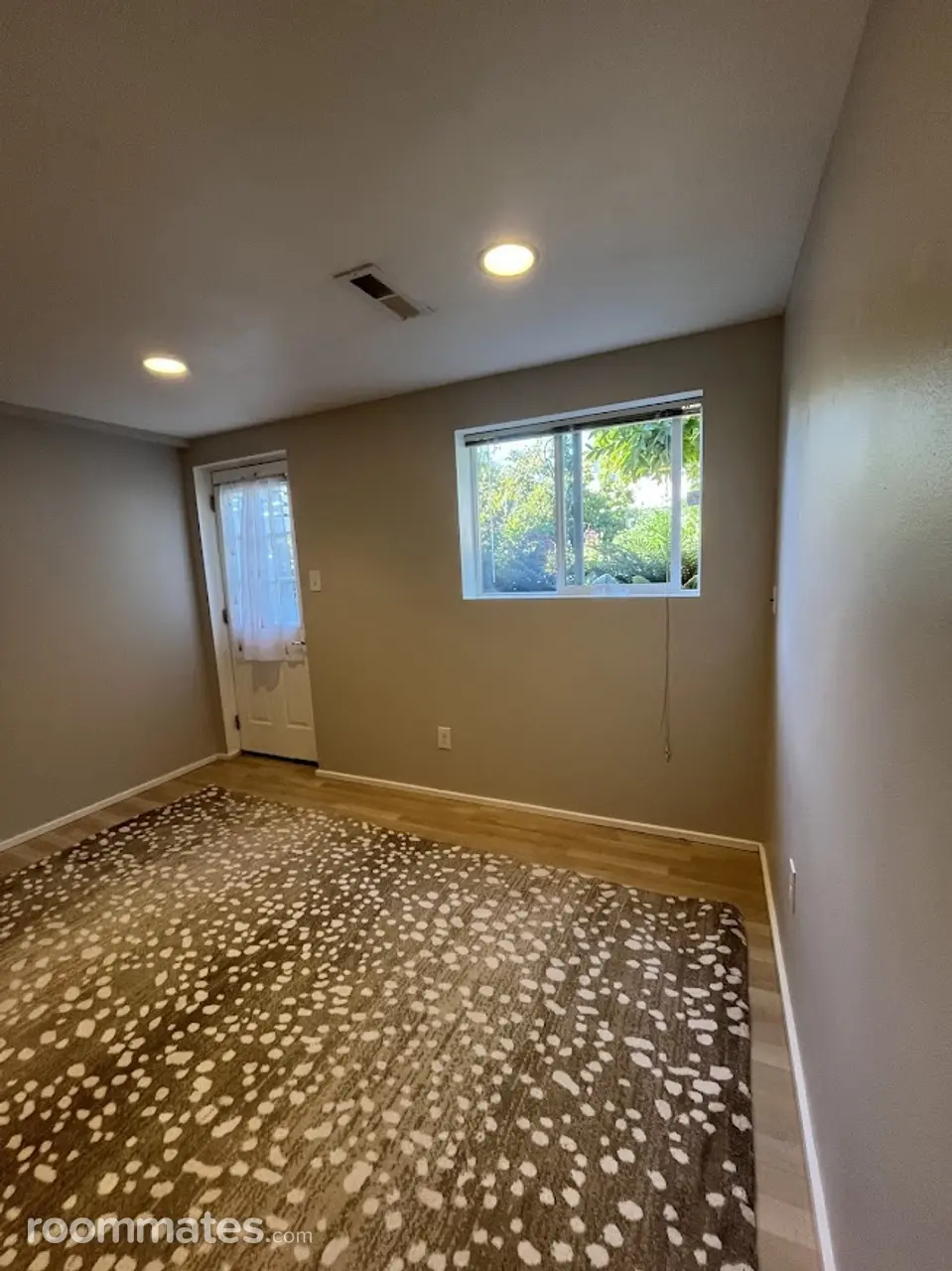 Profile photo 2 of 15