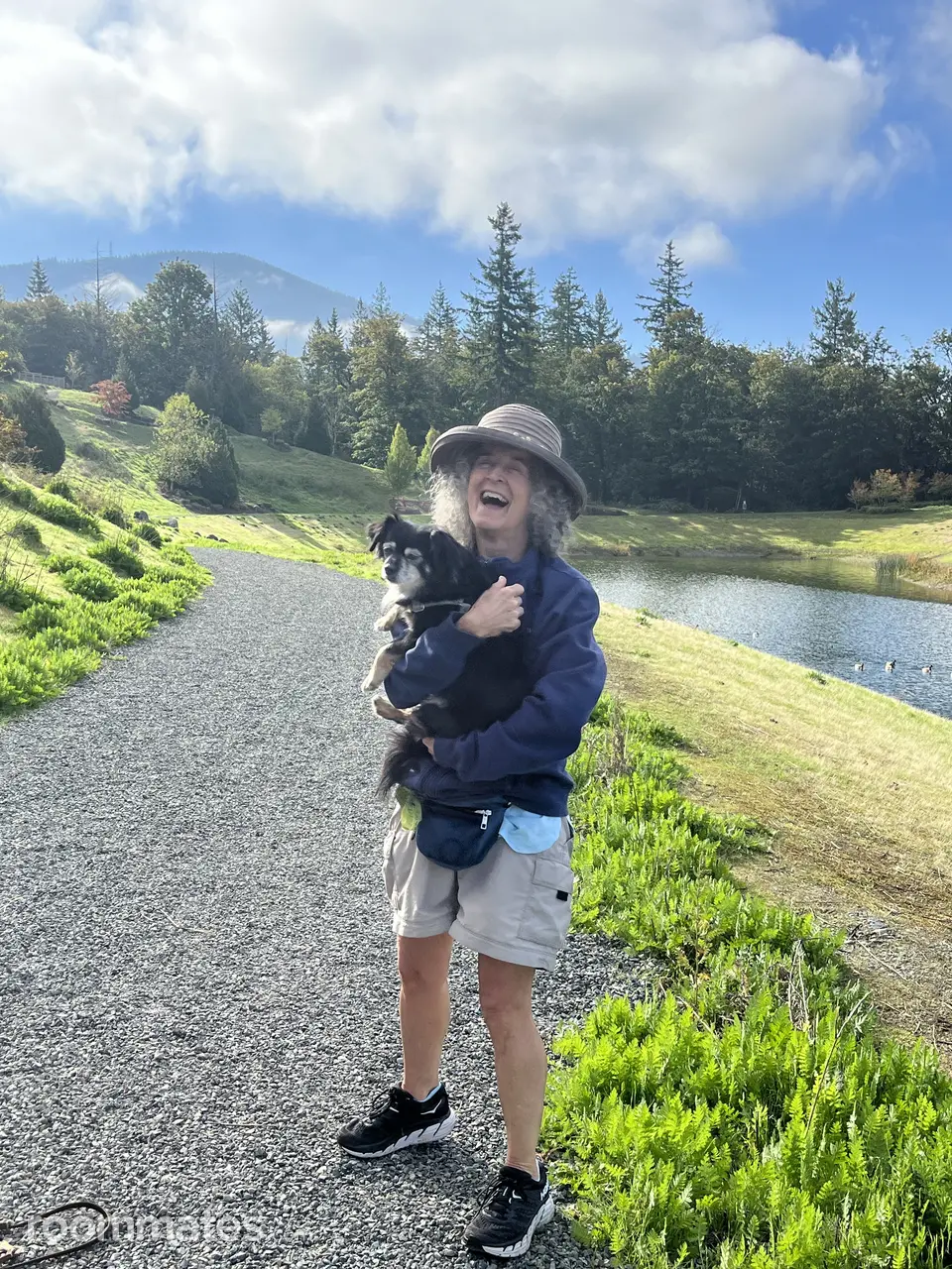 Profile photo 14 of 15