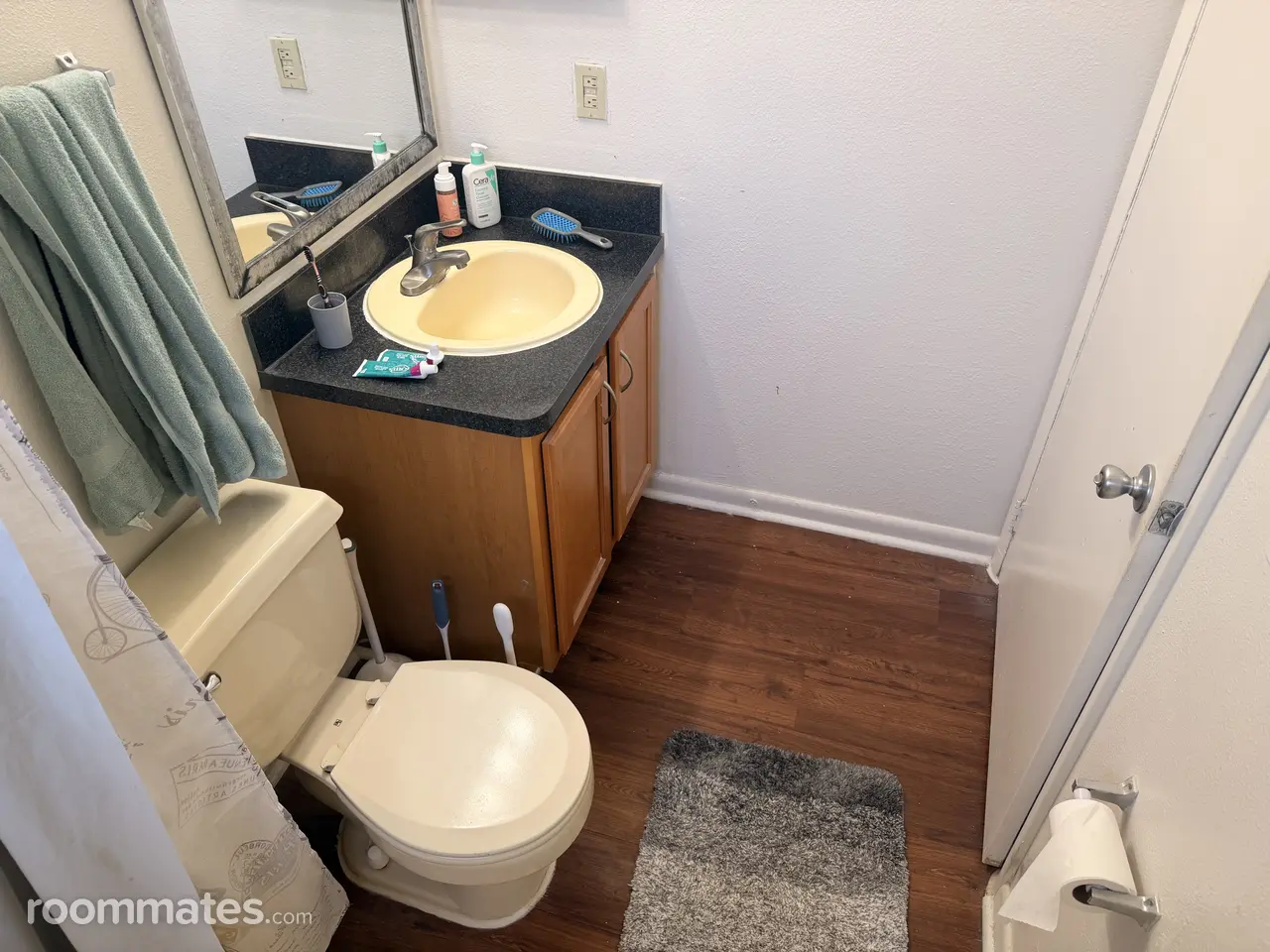 Profile photo 10 of 11