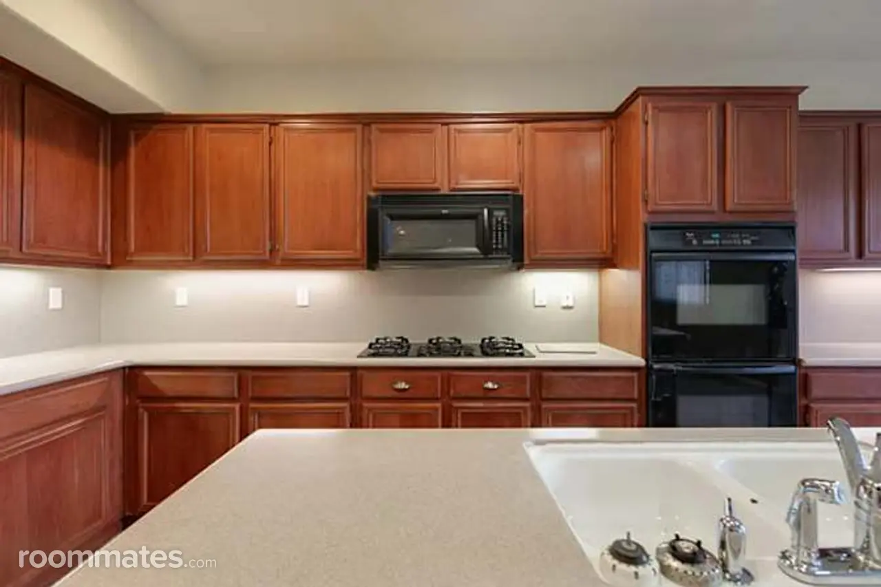 Profile photo 9 of 11