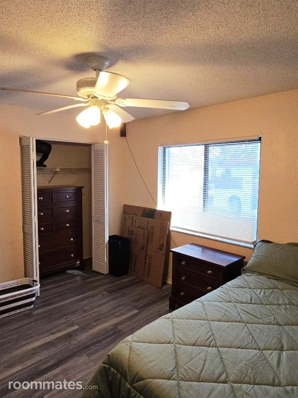 Profile photo 6 of 9